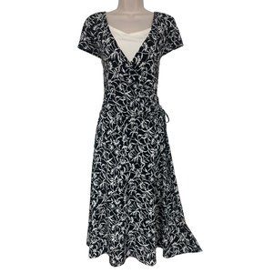 Elegant Black and White Midi Dress